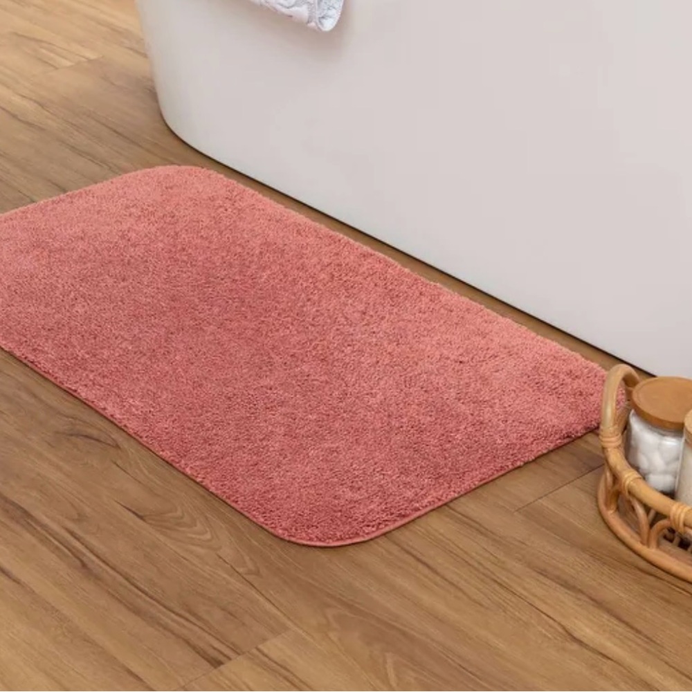 Mohawk Home Legacy Nylon Bath Rug Terracotta 1' 8" X 2' 10" - Picture 6 of 9